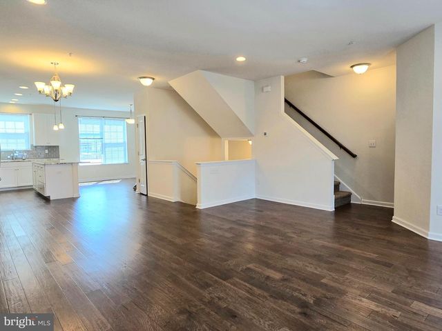 1045 CHAPMAN CIR, Hatfield, PA 19440