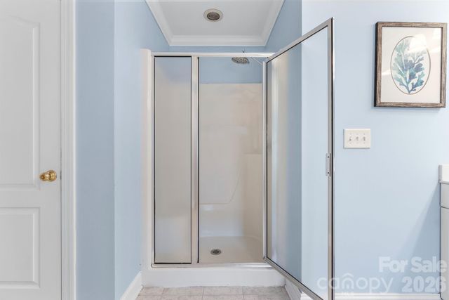 220 Lake Dale Court, Clemmons, NC 27012