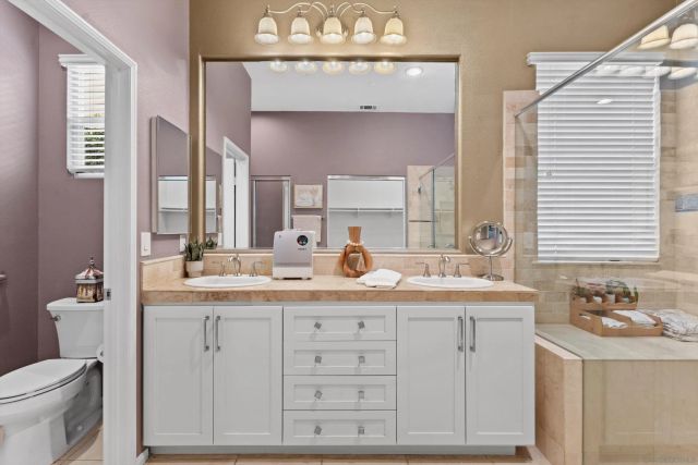 3329 Wild Oak LN, Escondido, CA 92027