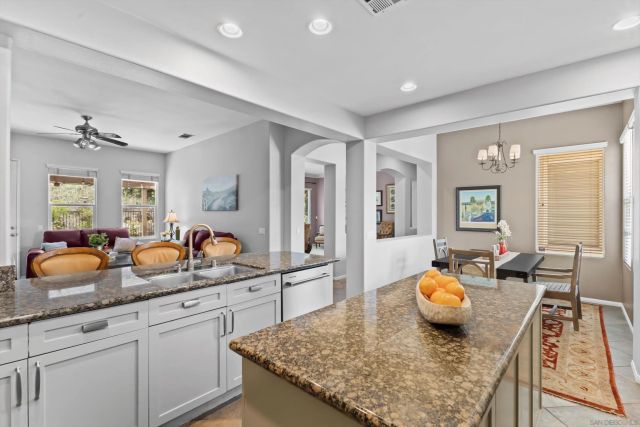 3329 Wild Oak LN, Escondido, CA 92027