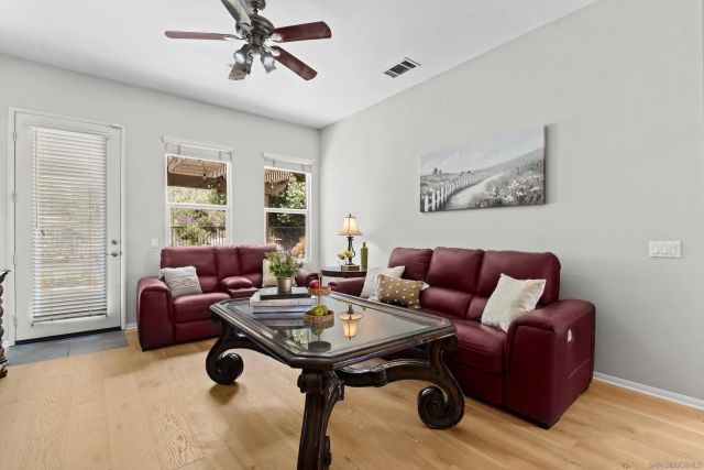 3329 Wild Oak LN, Escondido, CA 92027