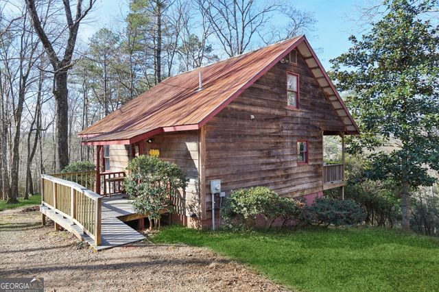 714 Deer Woods Trail, Cleveland, GA 30528