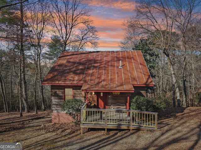 714 Deer Woods Trail, Cleveland, GA 30528