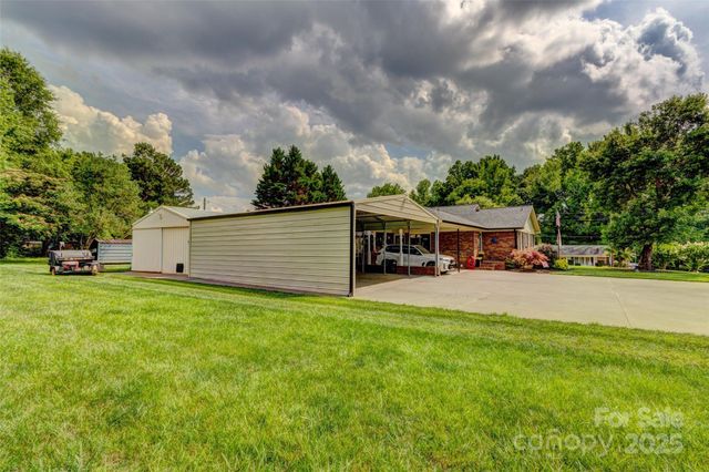 253 Suncrest Road, Cherryville, NC 28021