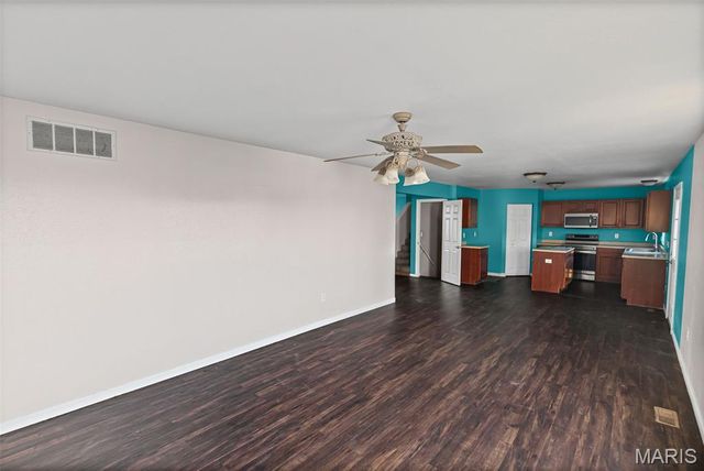 2528 Commons Parkway, Belleville, IL 62221