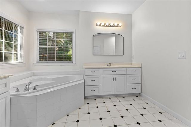 235 Arbor Creek Way, Roswell, GA 30076