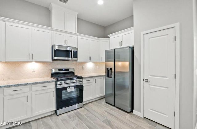 13110 CASTLEFORD Lane, El Paso, TX 79928