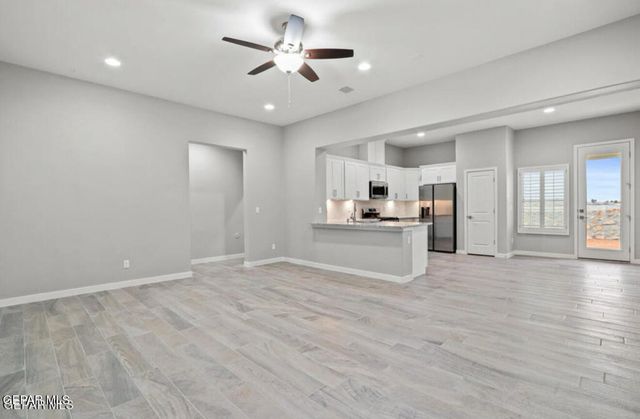 13110 CASTLEFORD Lane, El Paso, TX 79928
