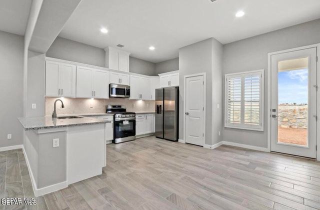 13110 CASTLEFORD Lane, El Paso, TX 79928