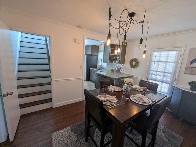 2320 E 71st Terrace, Kansas City, MO 64132