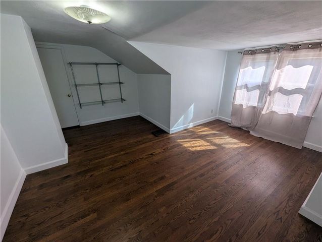 2320 E 71st Terrace, Kansas City, MO 64132