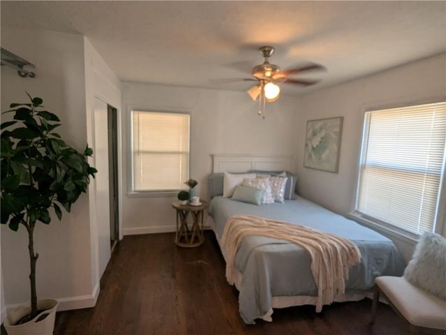 2320 E 71st Terrace, Kansas City, MO 64132