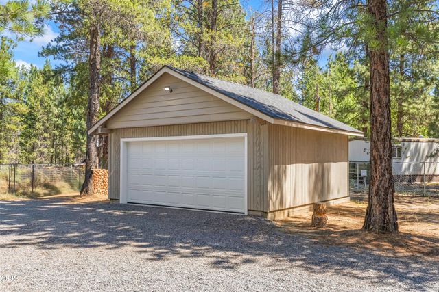 16018 Park Drive, La Pine, OR 97739