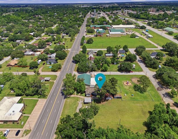 1726 13th Street, Hempstead, TX 77445