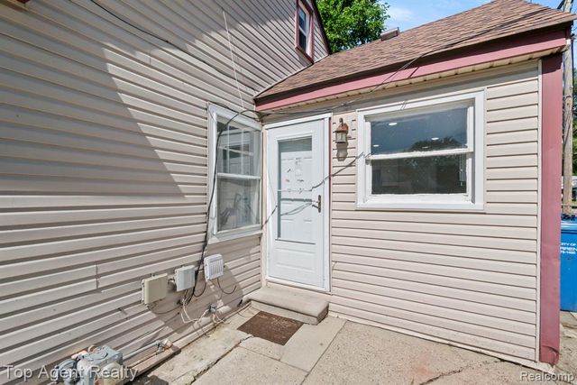 7285 Prospect Avenue, Warren, MI 48091