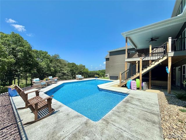 3079 Stonebridge Place, Festus, MO 63028