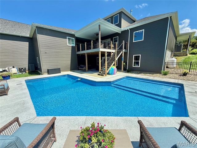 3079 Stonebridge Place, Festus, MO 63028