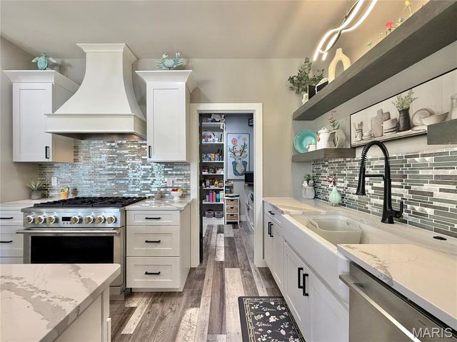 3079 Stonebridge Place, Festus, MO 63028