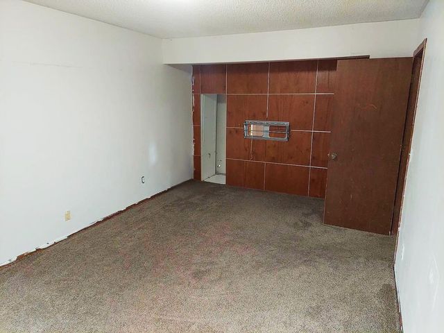 94 108th Avenue NW, Coon Rapids, MN 55448