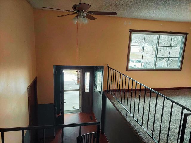 94 108th Avenue NW, Coon Rapids, MN 55448