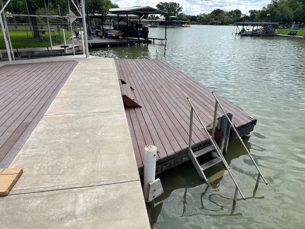 Image 10 of property listing at 2602 Sleepy Hollow Rd, San Angelo, TX 76904