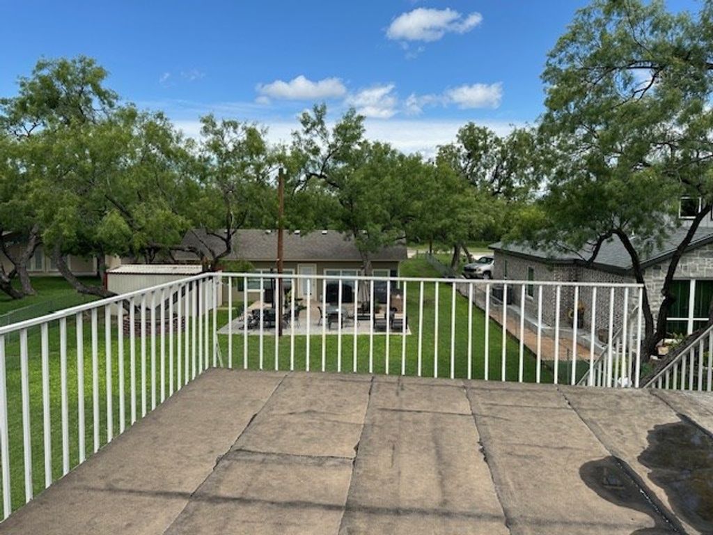 Image 16 of property listing at 2602 Sleepy Hollow Rd, San Angelo, TX 76904