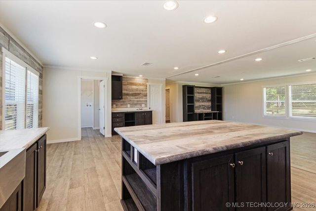 3835 Edge Road, Kingston, OK 73439