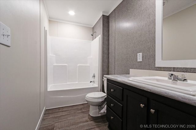 3835 Edge Road, Kingston, OK 73439