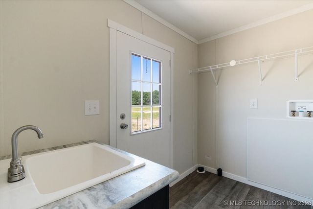 3835 Edge Road, Kingston, OK 73439