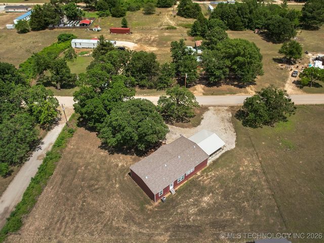 3835 Edge Road, Kingston, OK 73439
