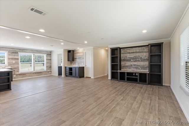 3835 Edge Road, Kingston, OK 73439