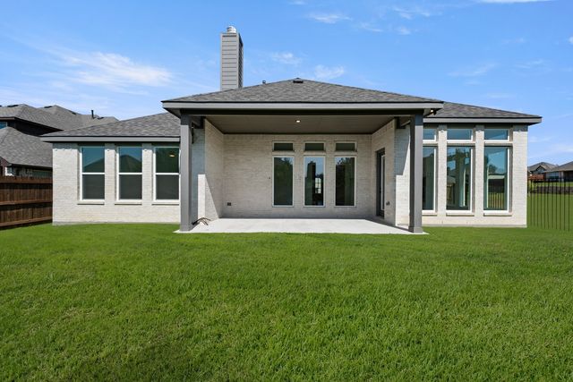 2601 Lila Street, Burleson, TX 76028