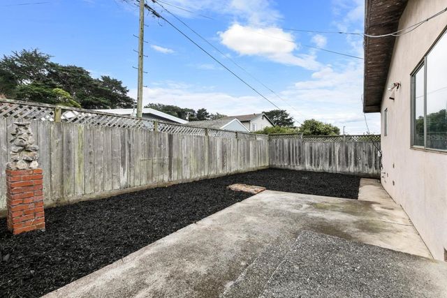 380 Paloma Avenue, Pacifica, CA 94044