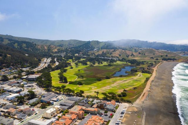 380 Paloma Avenue, Pacifica, CA 94044