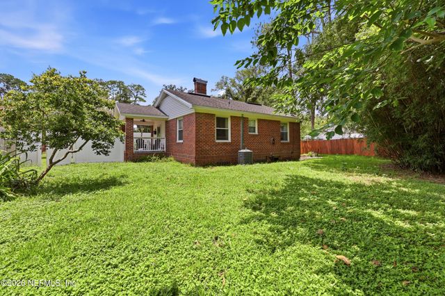 1723 ORLANDO Circle S, Jacksonville, FL 32207