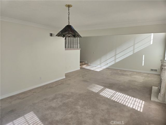 5704 Miguel Way, Long Beach, CA 90814