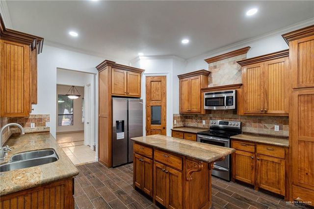 3909 S M Street, Mcallen, TX 78503