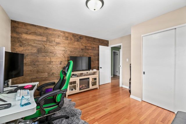 6383 W Darnel AVENUE, Brown Deer, WI 53223