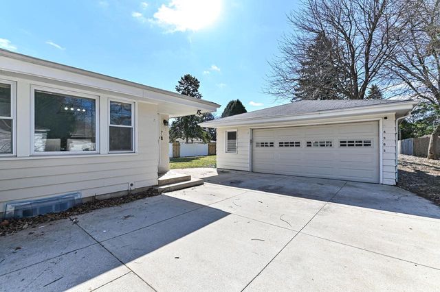 6383 W Darnel AVENUE, Brown Deer, WI 53223