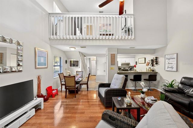 1300 WOODMAN WAY, Orlando, FL 32818