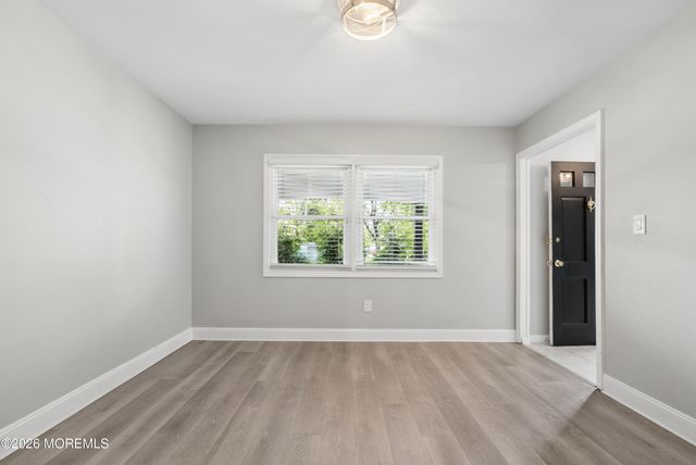 24 Jubilee Circle, Aberdeen, NJ 07747