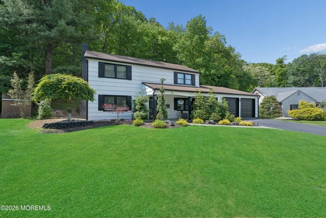 24 Jubilee Circle, Aberdeen, NJ 07747
