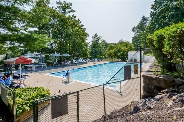 13 Carrollwood Drive, Tarrytown, NY 10591