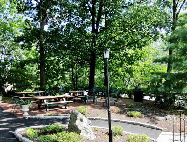 13 Carrollwood Drive, Tarrytown, NY 10591