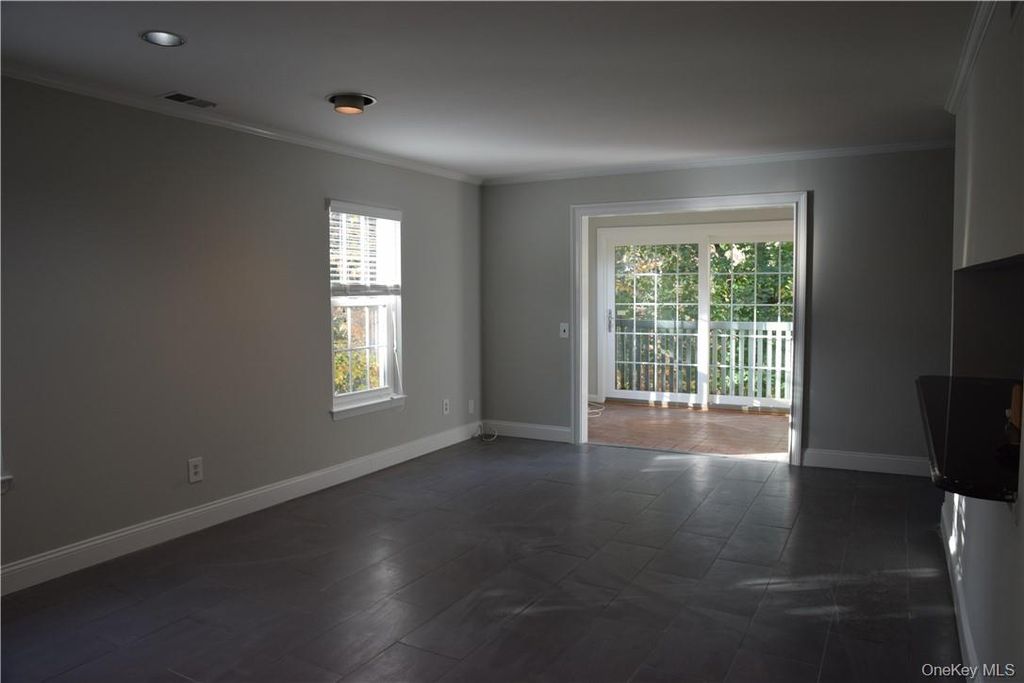 13 Carrollwood Drive, Tarrytown, NY 10591 — photo 5
