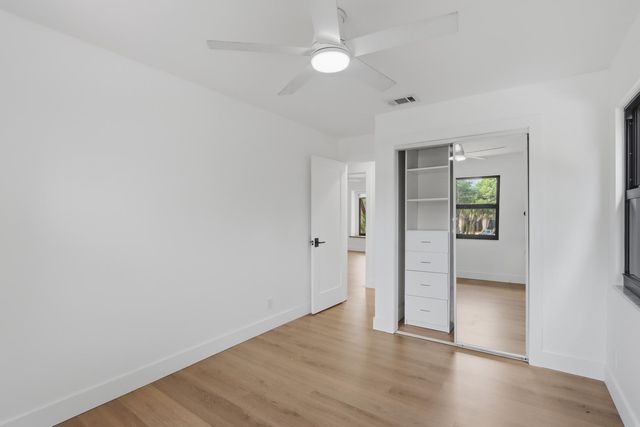 1001 Raintree Lane, Palm Beach Gardens, FL 33410