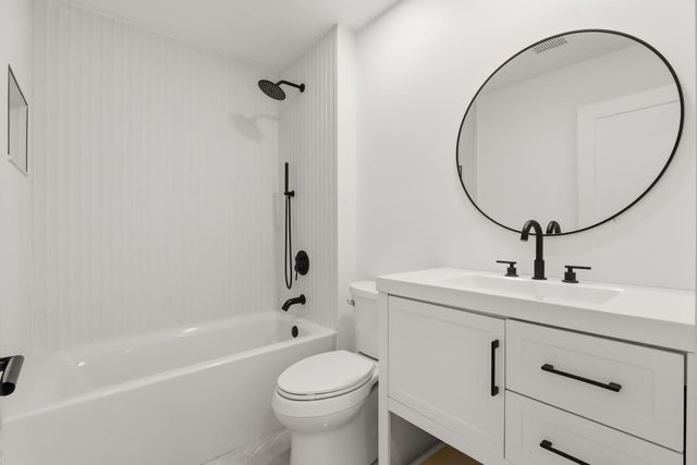 1001 Raintree Lane, Palm Beach Gardens, FL 33410