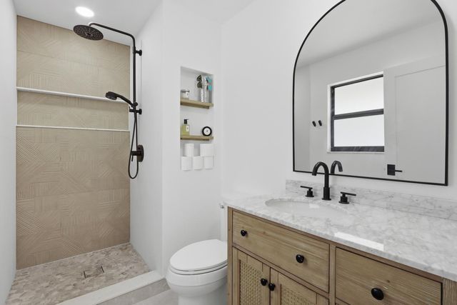 1001 Raintree Lane, Palm Beach Gardens, FL 33410