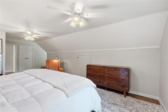 7909 Outlook Lane, Prairie Village, KS 66208