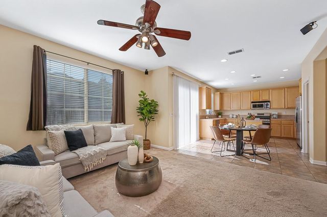 4976 Trouville Ln, Sacramento, CA 95835